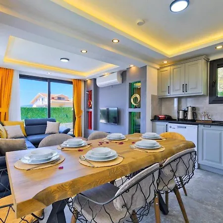 Ovacik 3 Bedroom With Private Pool Hot Tub Villa Fethiye