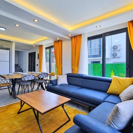 וילה Ovacik 3 Bedroom With Private Pool Hot Tub פאטהיה