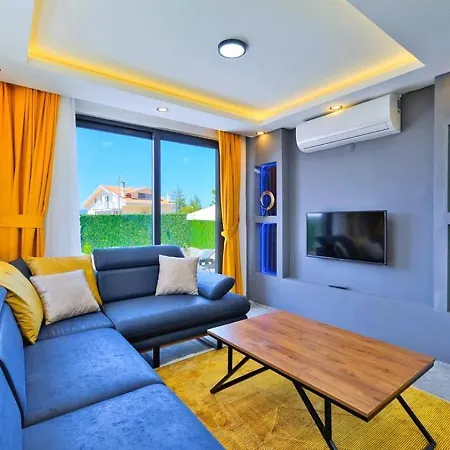 Ovacik 3 Bedroom With Private Pool Hot Tub فيلة