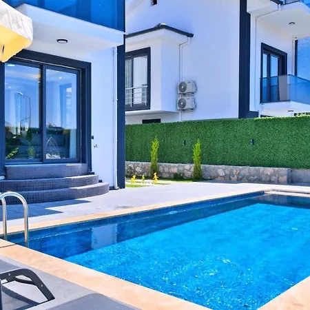 Ovacik 3 Bedroom With Private Pool Hot Tub Fethiye