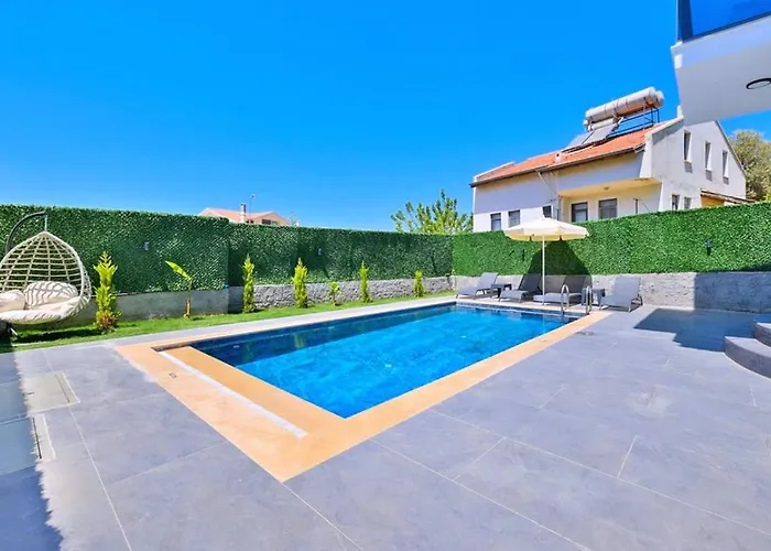 Ovacık 3 Bedroom With Private Pool Hot Tub *