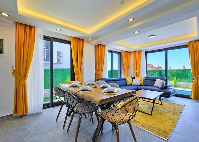 Ovacık 3 Bedroom With Private Pool Hot Tub Fethiye