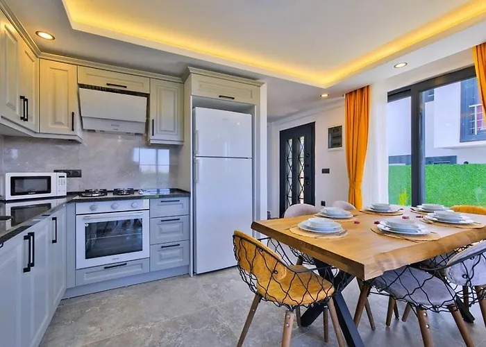 Ovacık 3 Bedroom With Private Pool Hot Tub *