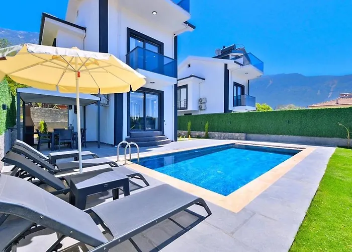 فيلة Ovacik 3 Bedroom With Private Pool Hot Tub