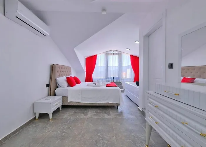 فيلة Ovacik 3 Bedroom With Private Pool Hot Tub فتحية