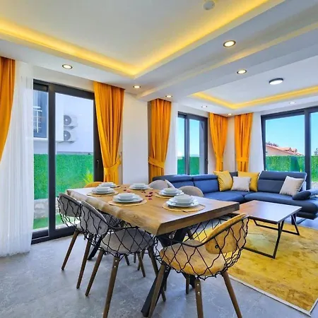 Ovacik 3 Bedroom With Private Pool Hot Tub Fethiye